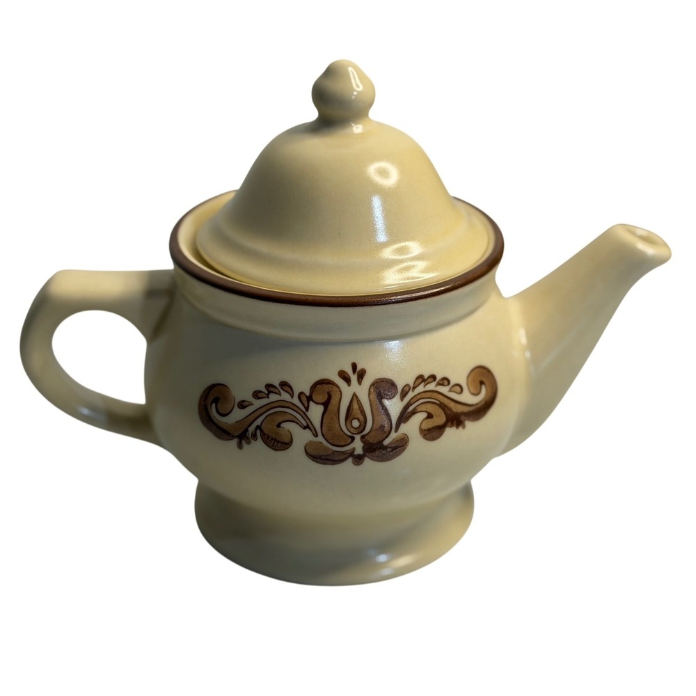VTG Pfaltzgraff Teapot Tan Village Pattern Stoneware Coffee Pot Serveware USA